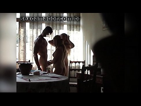 ❤️ Sex friends invite a giant man and a threesome with him ️ Sex video at en-us.myteporn.ru ❤